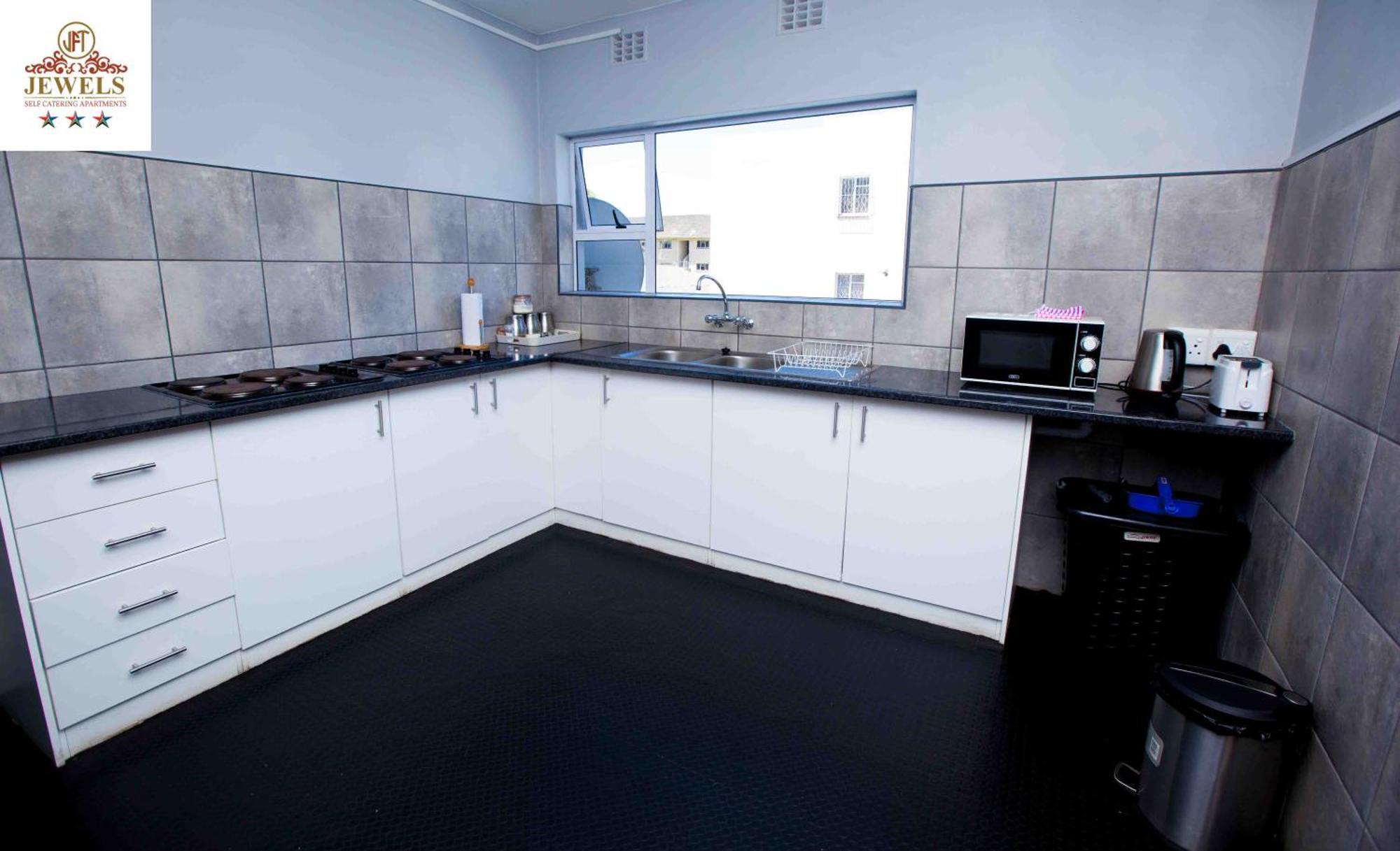 Jft Self Catering Units Bed and Breakfast East London Buitenkant foto
