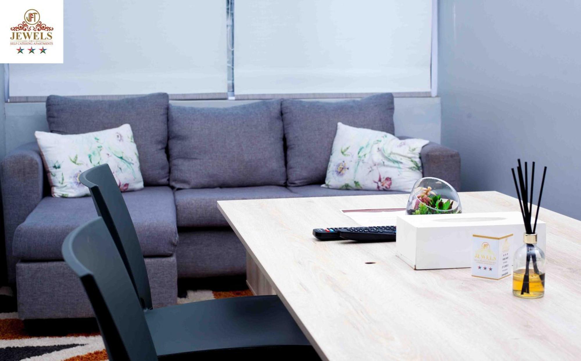 Jft Self Catering Units Bed and Breakfast East London Buitenkant foto